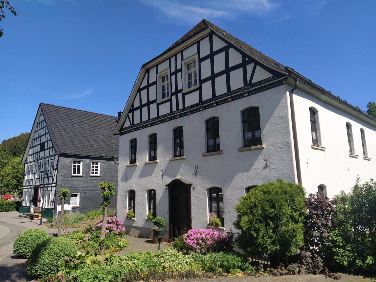 Appartement Sauerland Burgfenster *
